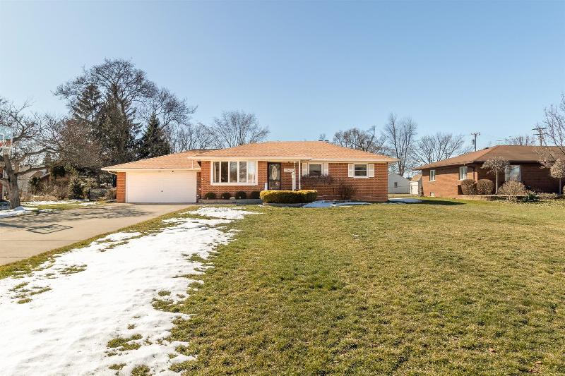 44881 Duffield Avenue, Sterling Heights