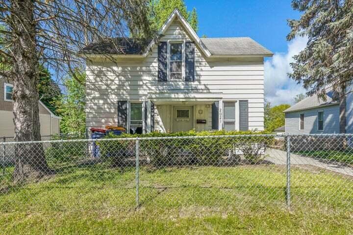 Listing Photo for 2021 Towner Avenue Sw