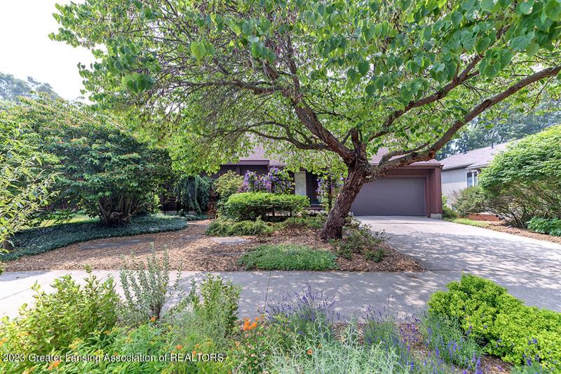 Listing Photo for 6181 Oakpark Trail