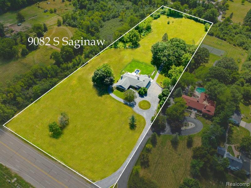 Listing Photo for 9082 S Saginaw Road