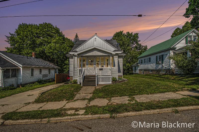 Listing Photo for 605 King Street