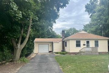 305 PEARL AVENUE, LOVES PARK, WI