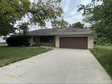 5192 S FROEMMING DR, HALES CORNERS, WI