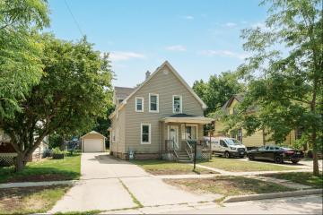 509 N HUBBARD ST, HORICON, WI