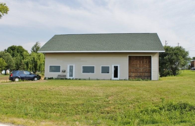 10940 County Road Id Blue Mounds, WI 53517