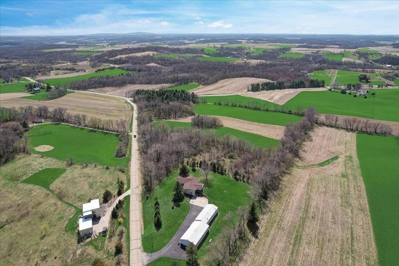 2 ACRES Pine Rd Black Earth, WI 53515