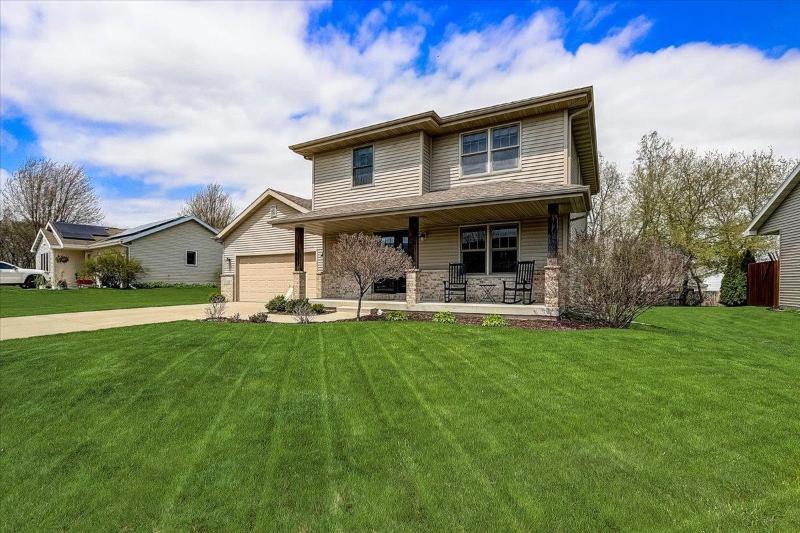 5514 Shale Rd Fitchburg, WI 53711