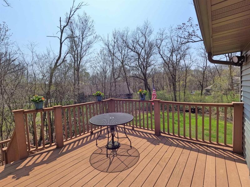 Photo -30 - 2116 W Crystal Springs Rd Janesville, WI 53545