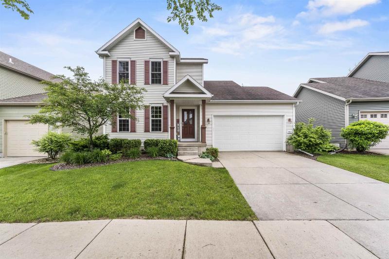 6915 Country Ln Madison, WI 53719