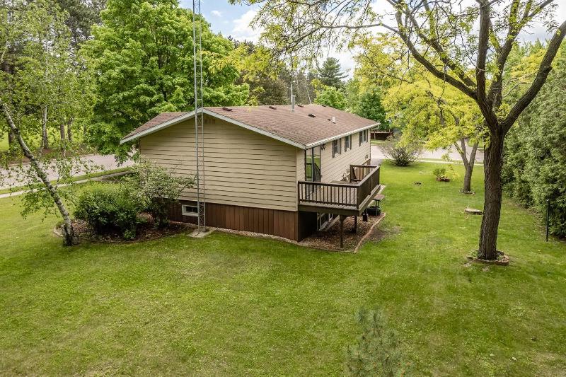 Photo -44 - 2887 Country Court Dr Reedsburg, WI 53959