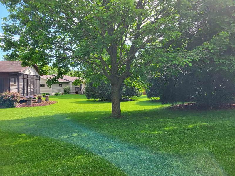 837 3rd Ave New Glarus, WI 53574