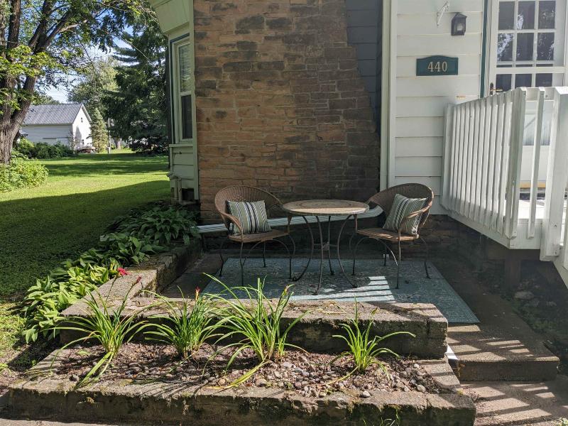 440 W Madison St Spring Green, WI 53588