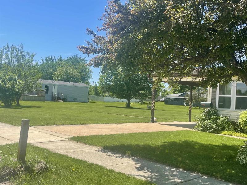 208 Green Acres Ave Tomah, WI 54660