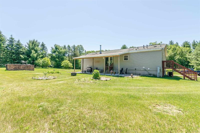 Photo -47 - 476 S Eagle Ave Grand Marsh, WI 53936