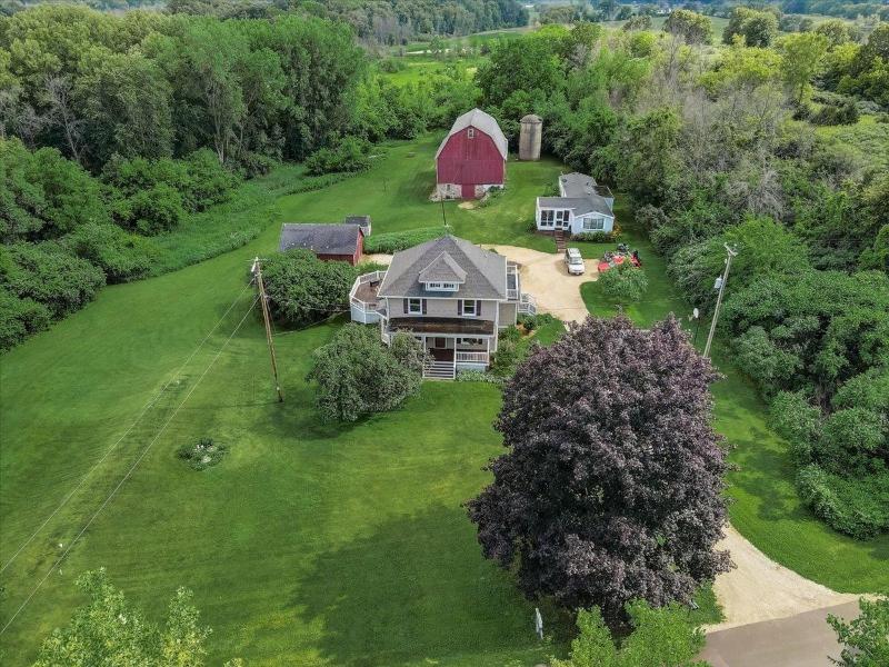 Photo -43 - W4361 Raasch Hill Rd Horicon, WI 53032