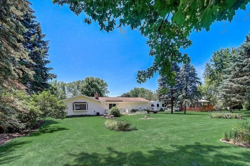 Photo -43 - 2424 Anderson Ave Stoughton, WI 53589