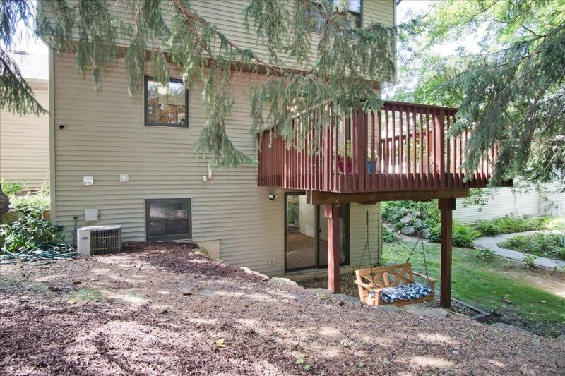 Photo -40 - 6102 Conservancy Way Fitchburg, WI 53719