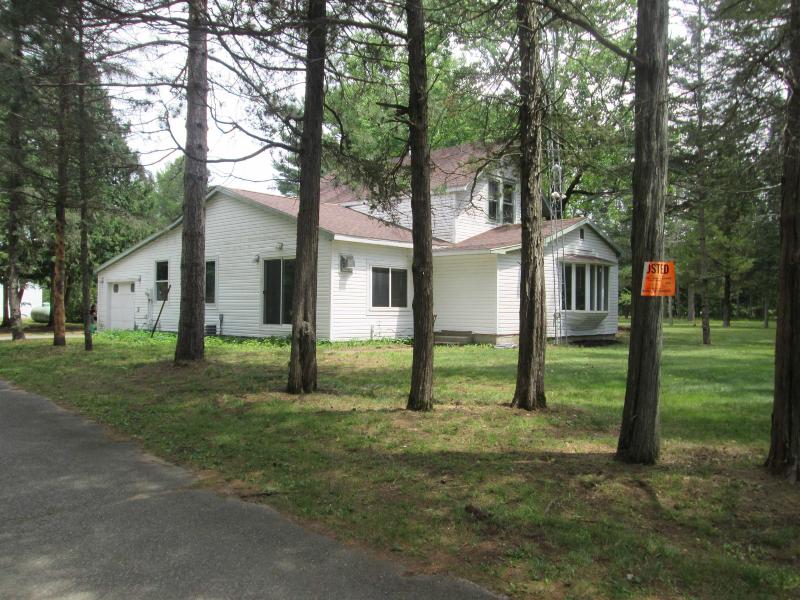 2054 Cumberland Ave Arkdale, WI 54613