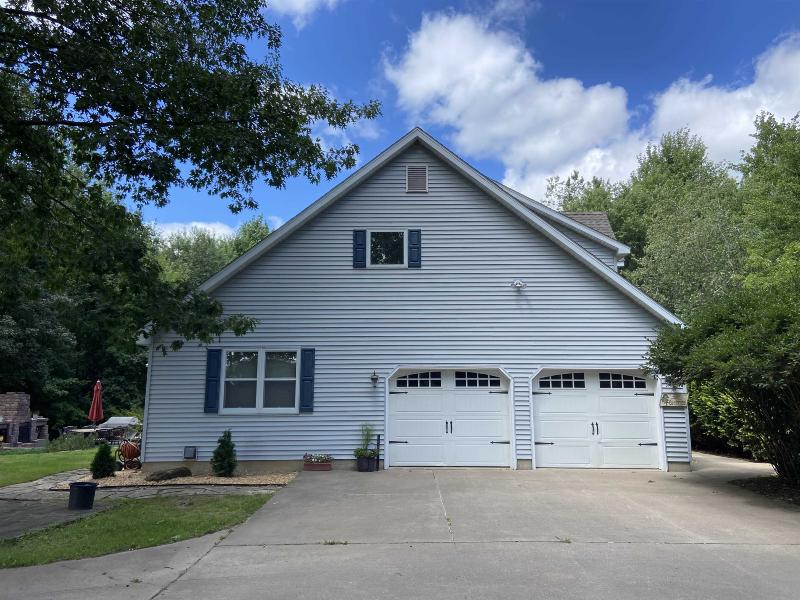 24111 High Ave Tomah, WI 54660