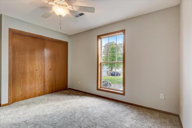 Photo -33 - 3509 Maple Grove Dr 2 Madison, WI 53719