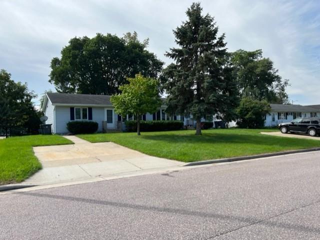 203-205 Campus View Dr Baraboo, WI 53913