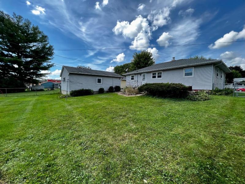 Photo -31 - 713 Columbia Ave DeForest, WI 53532