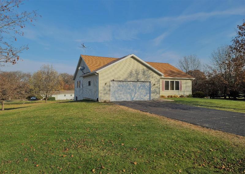 Photo -38 - W7748 Patchin Rd Pardeeville, WI 53954