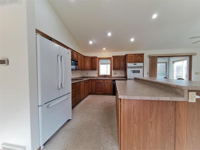 W7748 Patchin Rd Pardeeville, WI 53954
