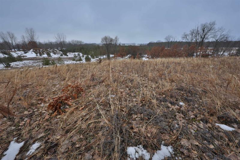 Photo -27 - 80 AC Fish Ave Oxford, WI 53952