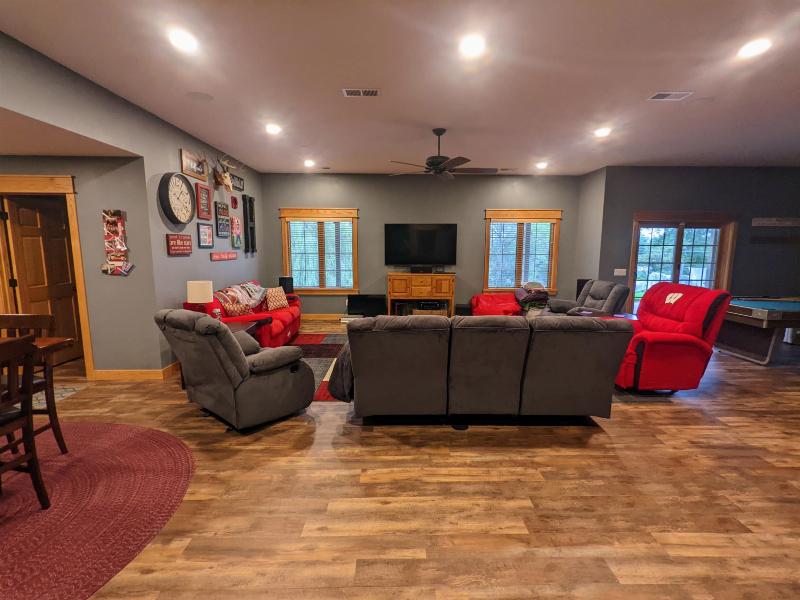 392 Campbell Hill Ct DeForest, WI 53532