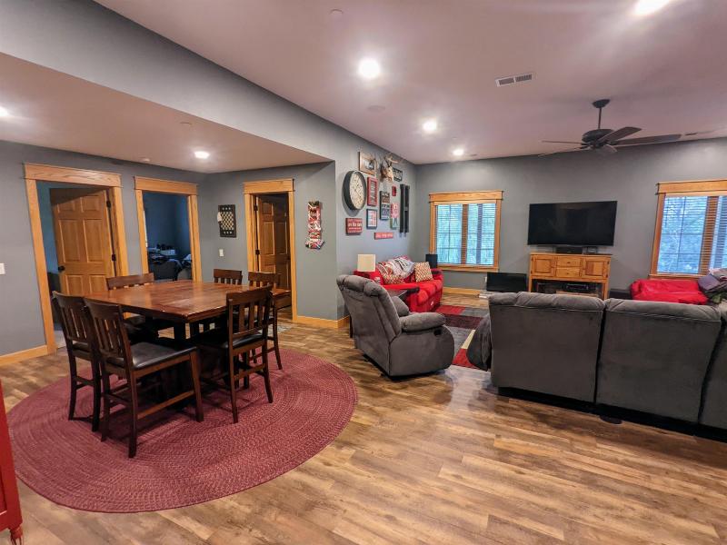 392 Campbell Hill Ct DeForest, WI 53532