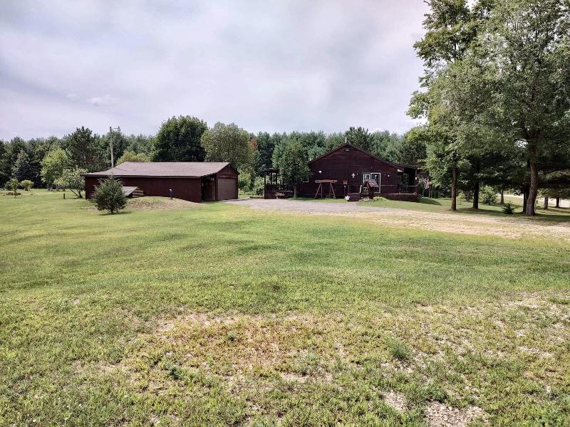 Photo -42 - W8731 Ember Ave Oxford, WI 53952