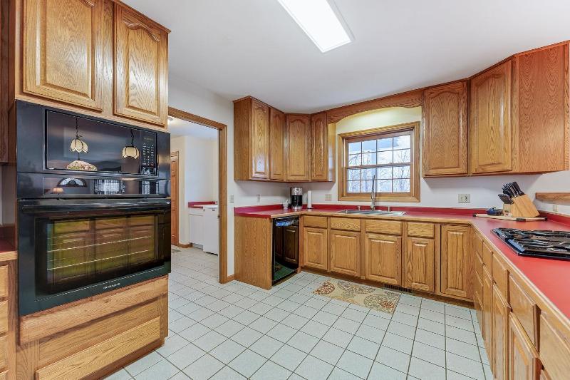 S7680 High Point Dr Merrimac, WI 53561
