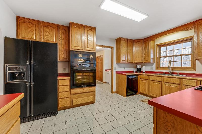 S7680 High Point Dr Merrimac, WI 53561
