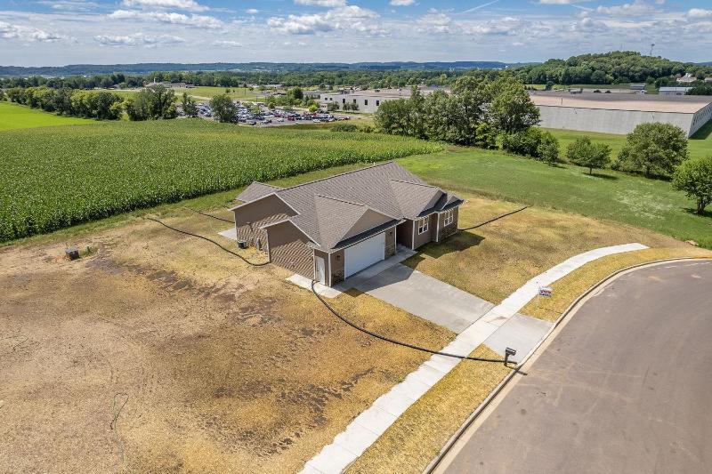 Photo -36 - 2066 Fawn Valley Ct Reedsburg, WI 53959