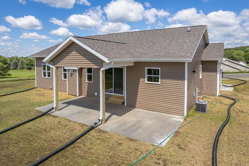 Photo -42 - 2066 Fawn Valley Ct Reedsburg, WI 53959