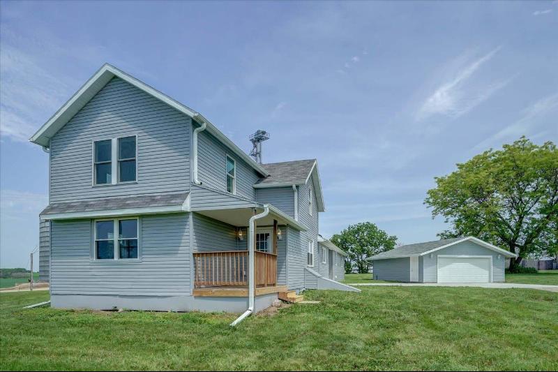 3788 County Road V DeForest, WI 53532