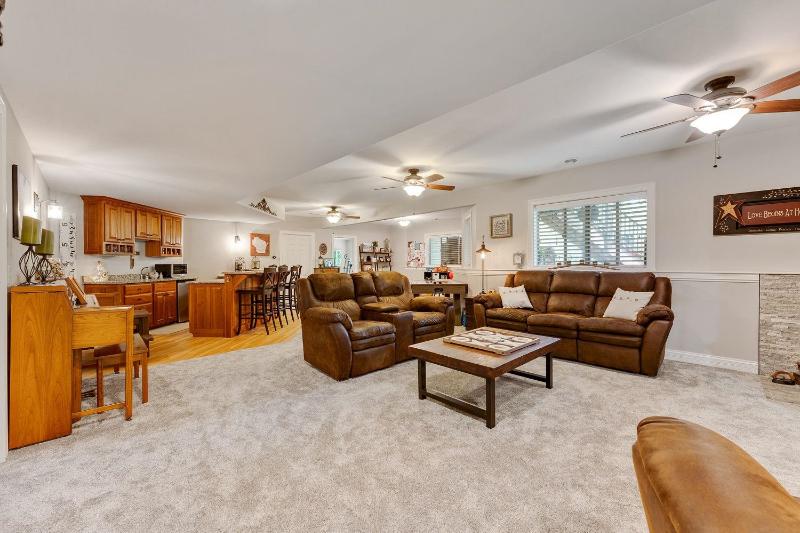 Photo -36 - S4126 Whispering Pines Drive Baraboo, WI 53913