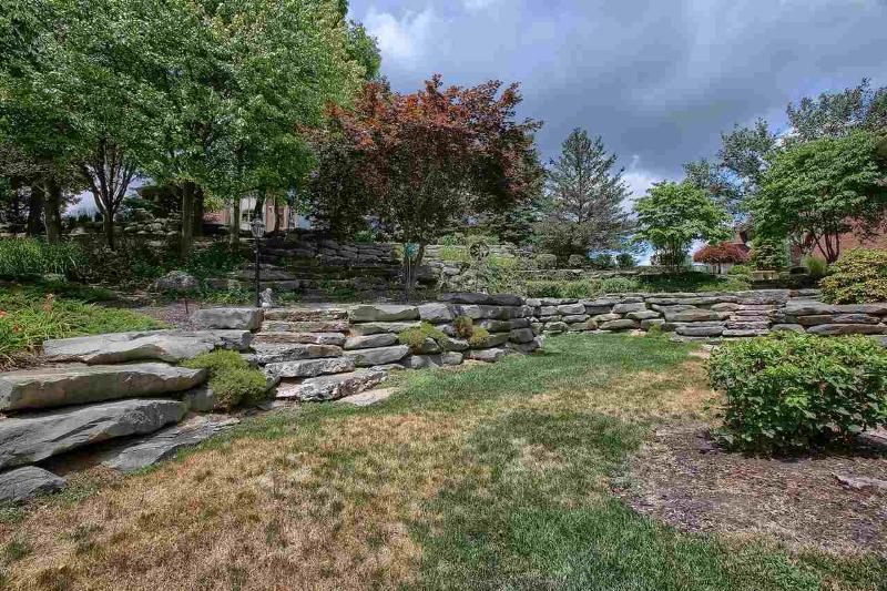 Listing Photo for 57189 Starcreek Court