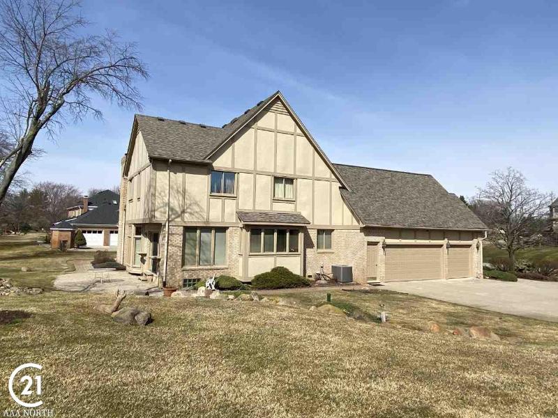 Listing Photo for 68103 Wingate Dr