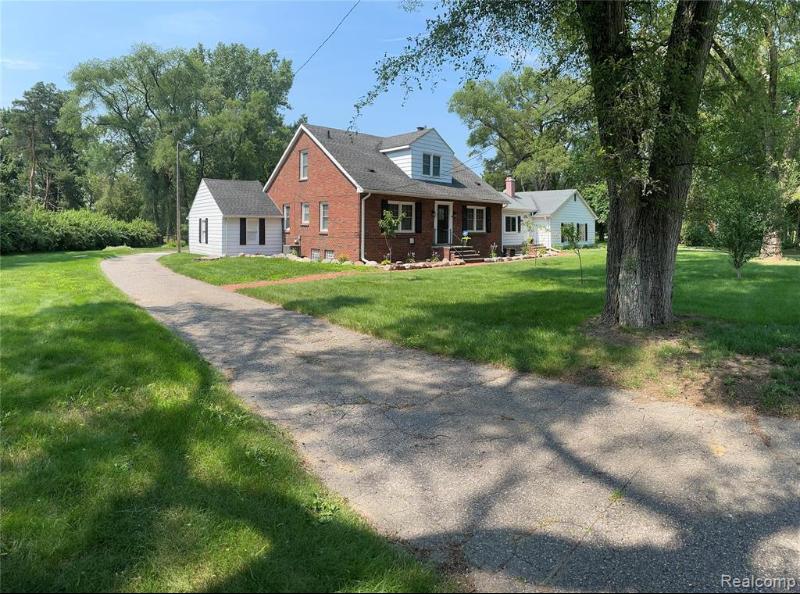 Listing Photo for 11275 Chicago Road