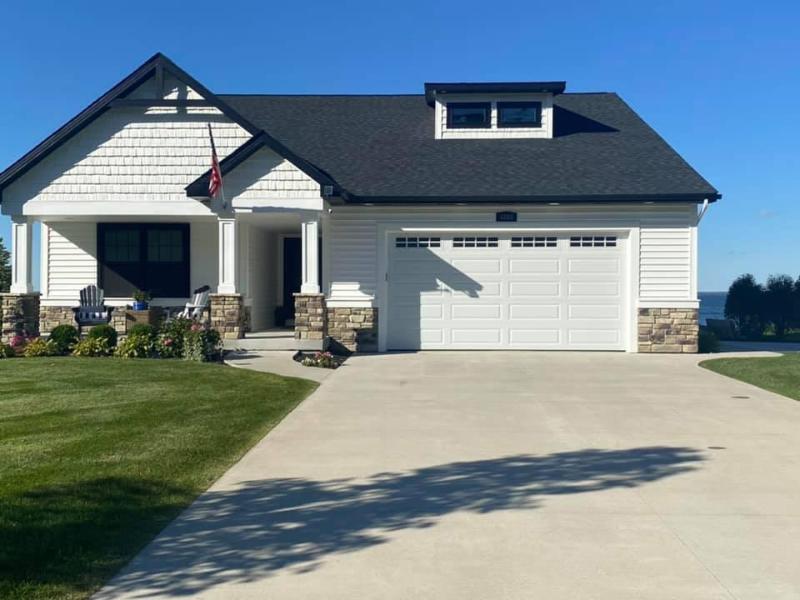 Listing Photo for 4888 W Houghton Lake Drive