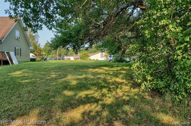 Listing Photo for 16255 Seymour Road