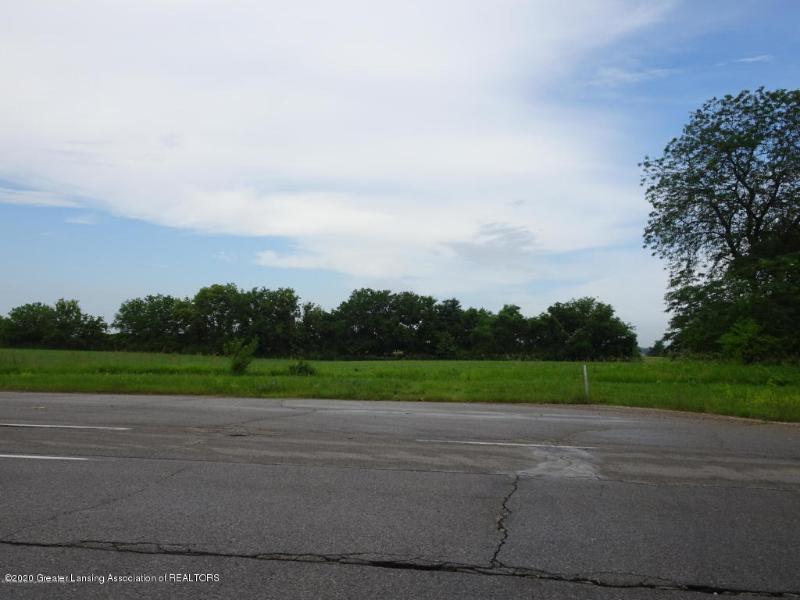 Listing Photo for 2588 S Us 27