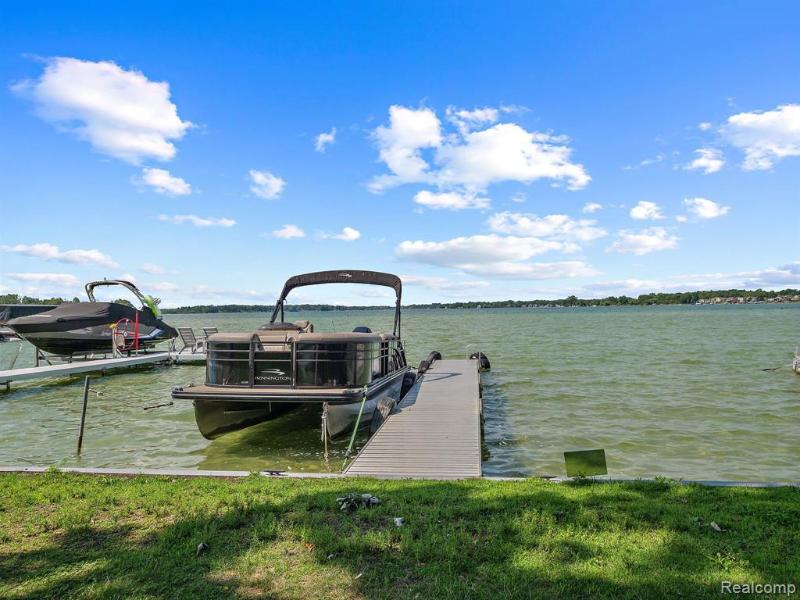 Listing Photo for 1784 Cass Lake Front Road