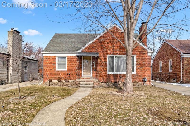 Listing Photo for 20959 Kenmore Avenue