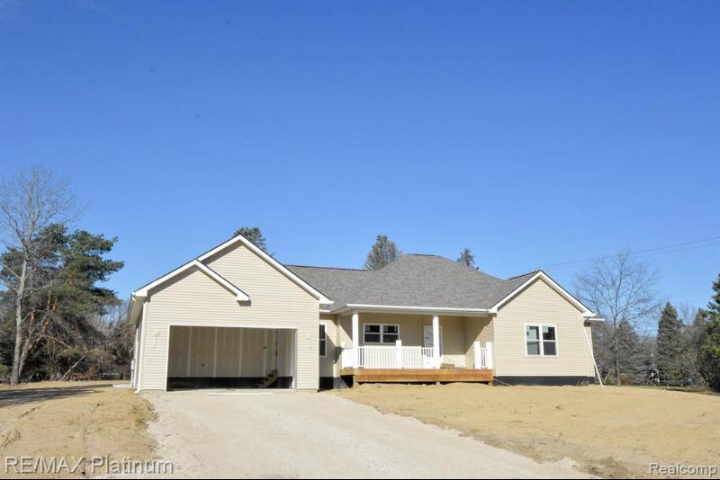 Listing Photo for 8338 Pineview Lake Drive