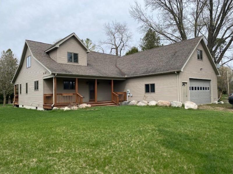 Listing Photo for 5496 S Cedar River Road