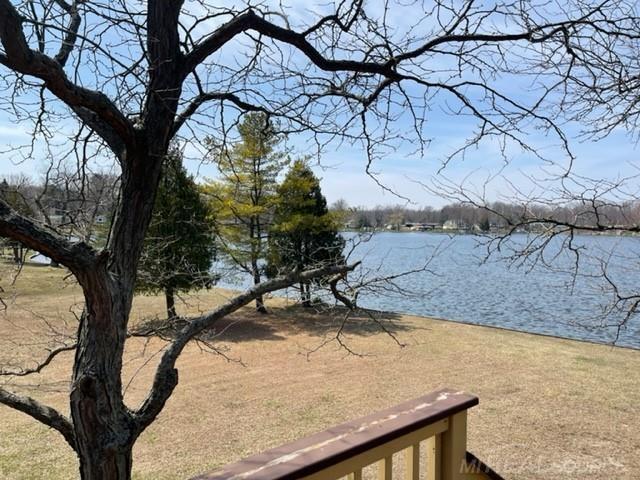 Listing Photo for 1059 Lakeshore