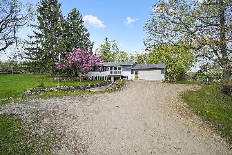 Listing Photo for 13678 Vischer Road